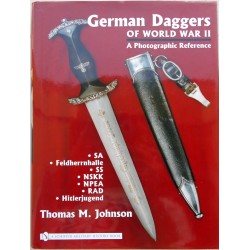 GERMAN DAGGERS OF WORLD WAR...