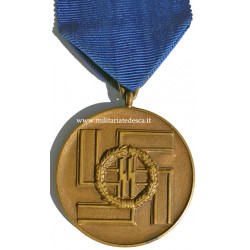 SS 8 YEARS MEDAL